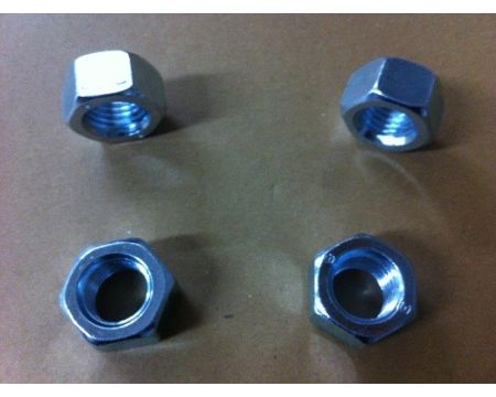 ECROU ACIER ZINGUE DIA 6 MM (BOITE DE 500)