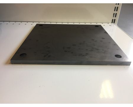 Platine carrée percée 250x250x10